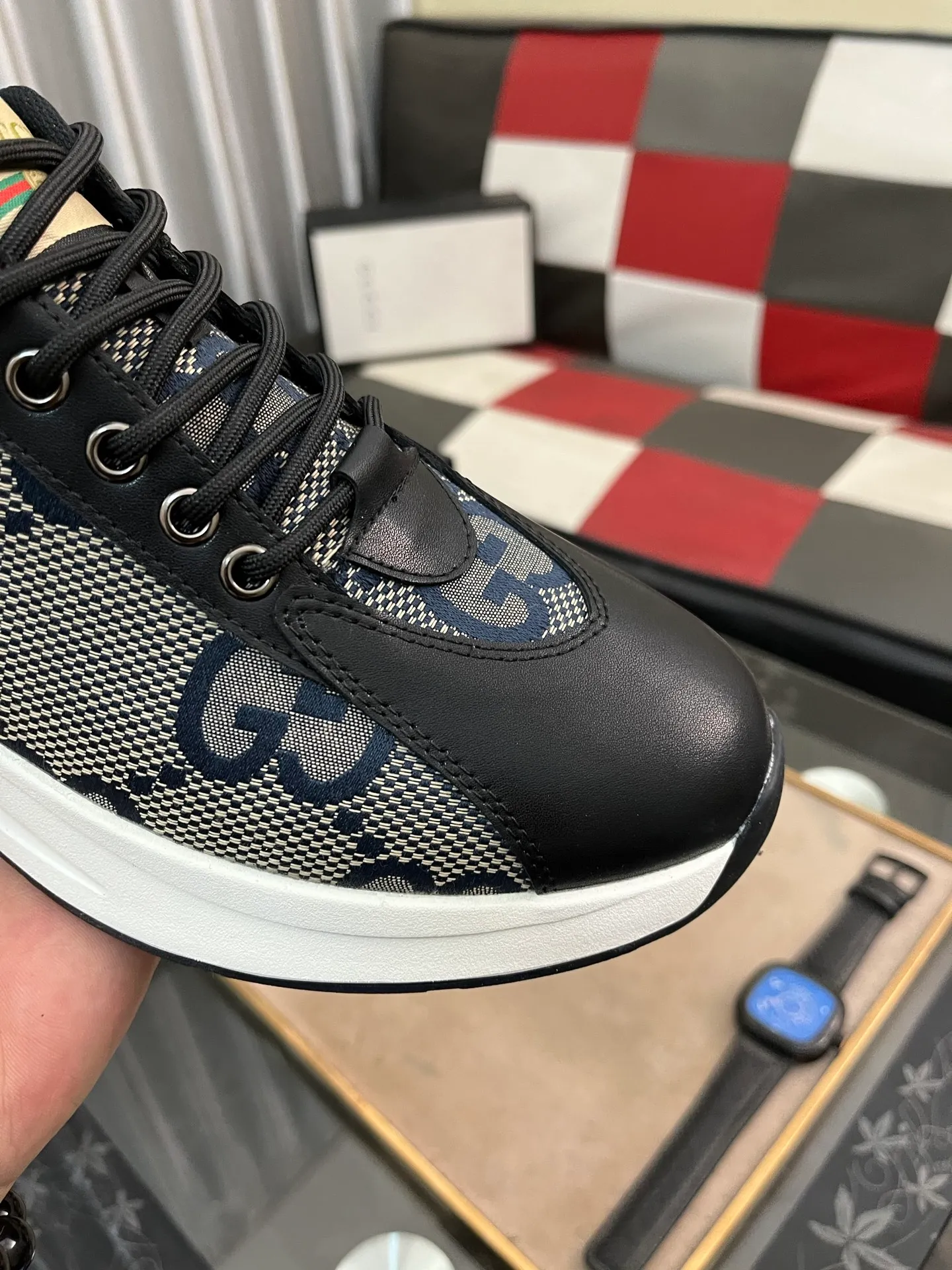 Men's shoes💰420⌚️⌚️[GUCCI] Gucci men's casual shoes are absolutely popular🔥The ultimate matching item for trendy men! The charm of super texture is irresistible, the main recommendation, the flower leather color is bright! The upper is made of high-quality cowhide with branded fabrics, pigskin lining for the feet, and wear-resistant rubber sole, which is noble and elegant! Extremely comfortable🎁🎁You can be as handsome as you want💪 38-442️⃣colors available